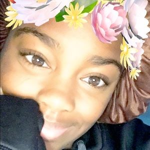 Meet your Posher, Nadia